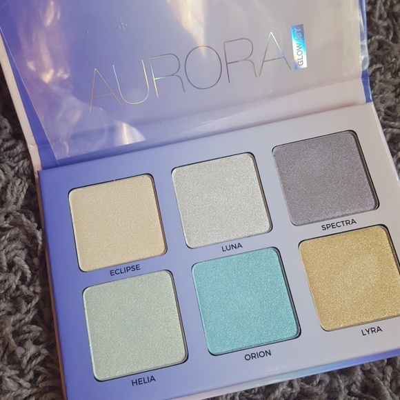 Anastasia Aurora Glow Kit - Picture 3 of 3